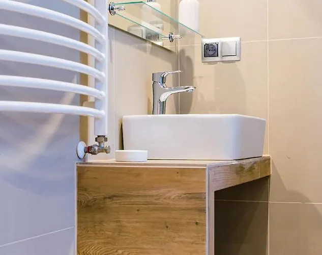 Apartamenty-obok 1 * Zator